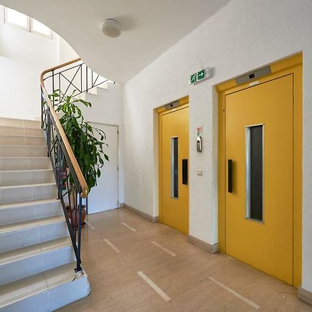 Beachfront Cascais,Estoril Apartment Exterior foto